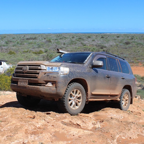 Rackless Awning Mount System - Toyota Land Cruiser 200 series (2007-current) - Awning Mount System